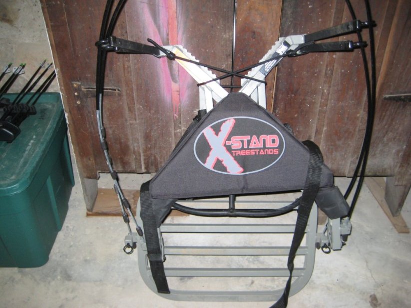 Přenosný posed X-STAND TREESTAND SIT N' CLIMB