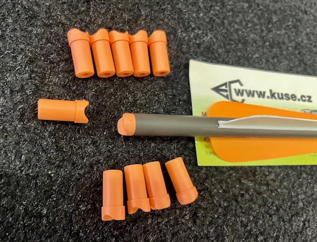 Rear insert for arrows used in Man Kung crossbows