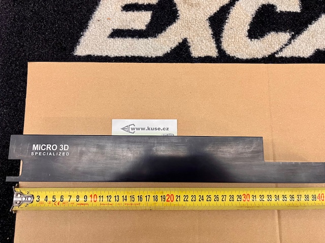 Micro 3D specialized rail