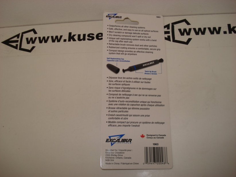 Excalibur cleaning pen for optics