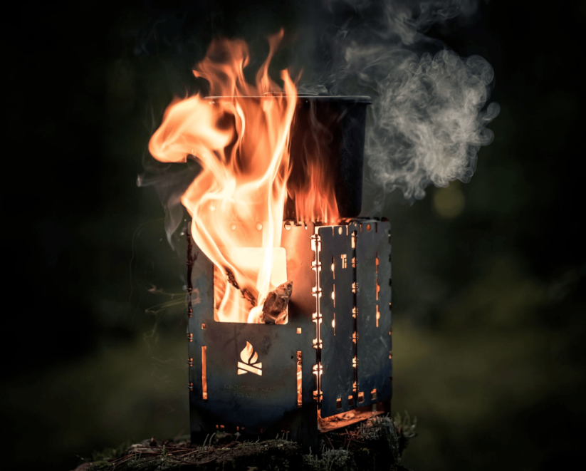Bushcraft Bushbox Titanium XL cooker and grill