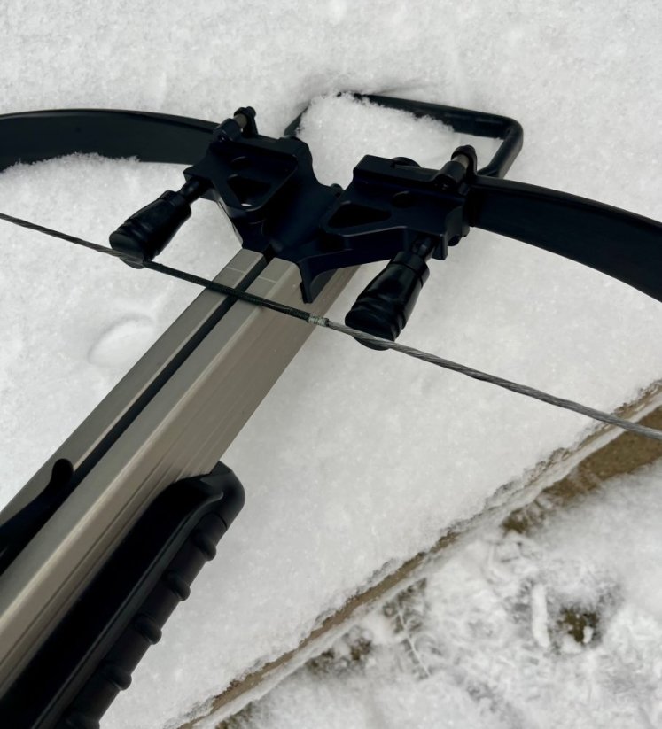 Excalibur Matrix 330 Black crossbow in set